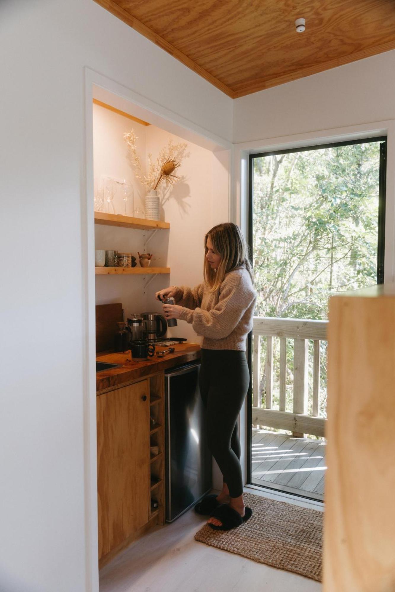 Treehouse Hideaway At Rekindle Tree Houses Opua Exterior foto