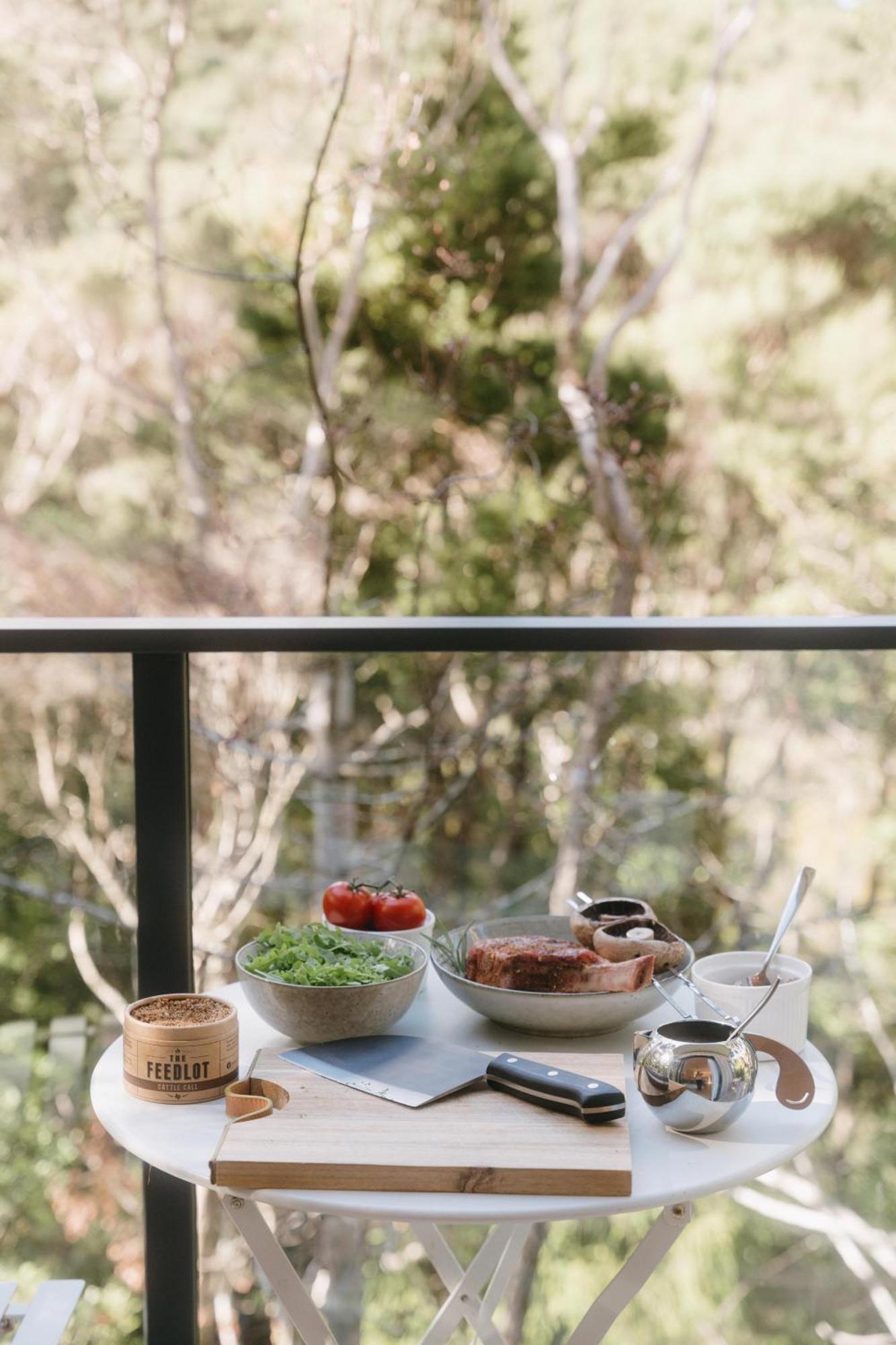 Treehouse Hideaway At Rekindle Tree Houses Opua Exterior foto